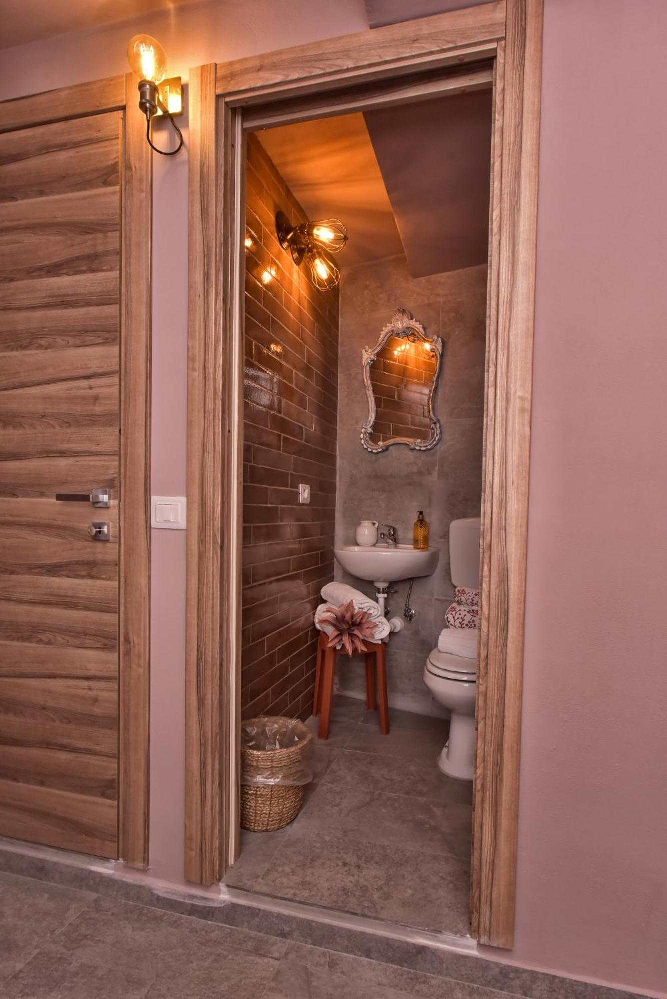 Casa Vacanze Tra I Monti E San Martino Biassa ภายนอก รูปภาพ